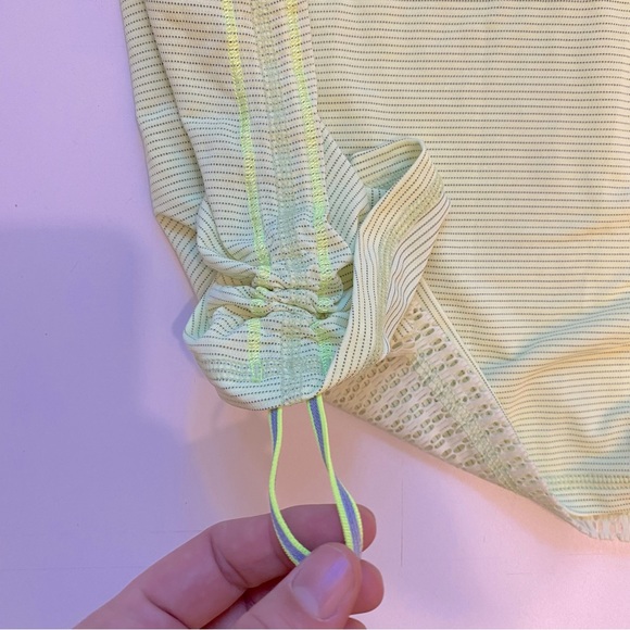 Lululemon tie and fly running tank top - Picture 8 of 8